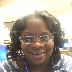 Meet your Posher, Naimah